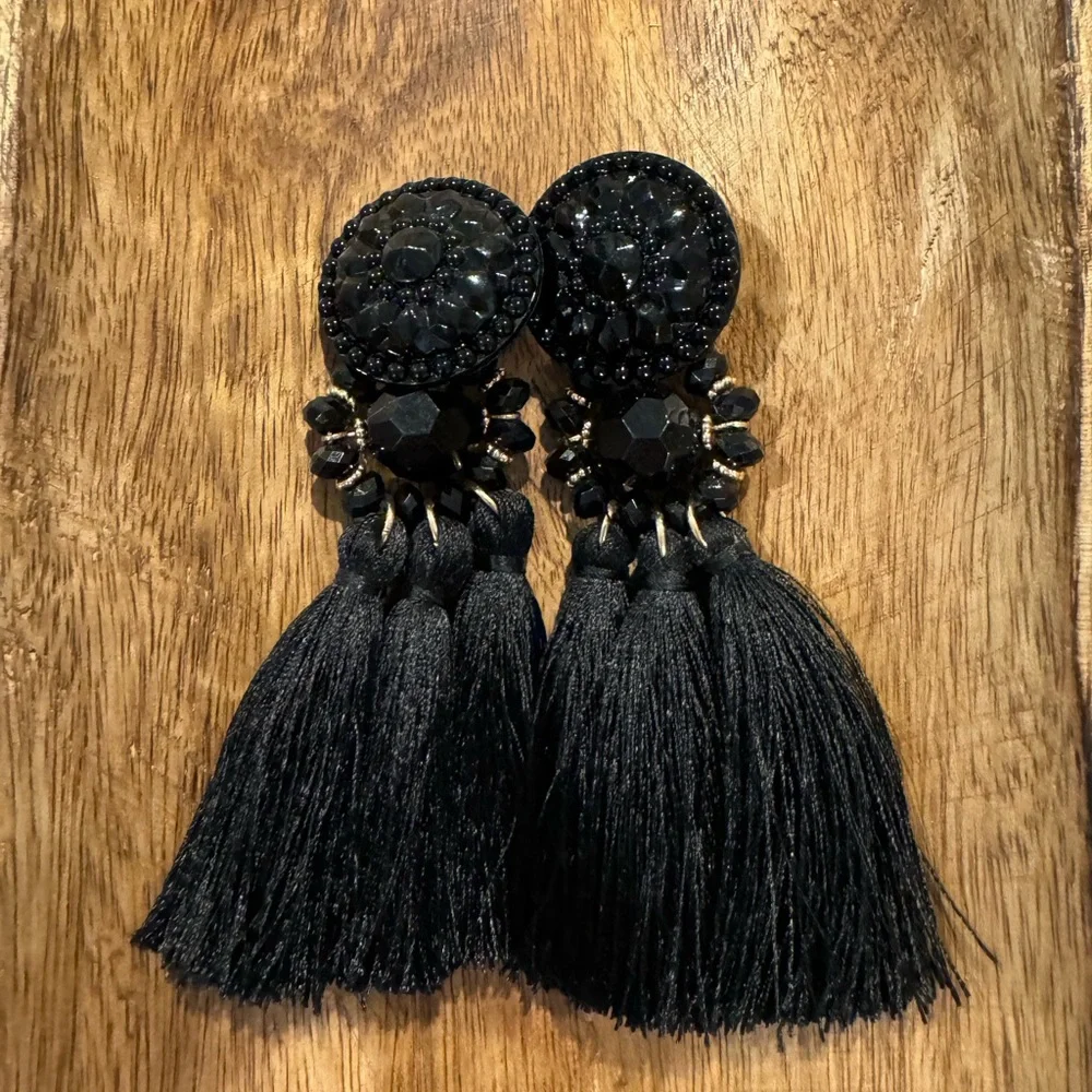 Post-backed black fashion earrings